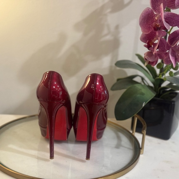 Christian Louboutin Bianca Pumps (Burgundy) - Picture 2 of 4